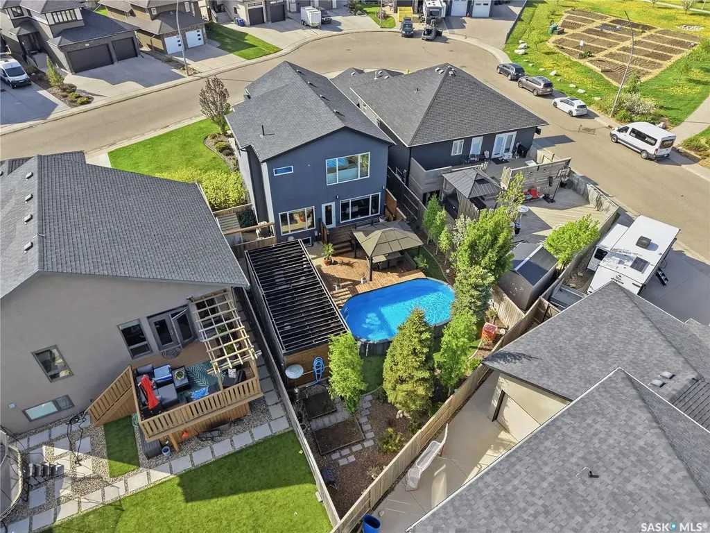 707 Sauer Crescent Saskatoon SK S7W 0J8