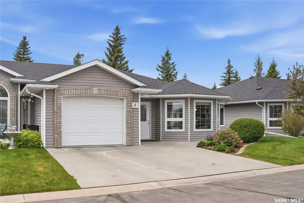 206 Ross Avenue Dalmeny SK S0K 1E0