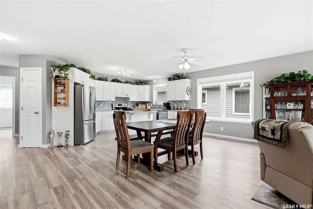 206 Ross Avenue Dalmeny SK S0K 1E0