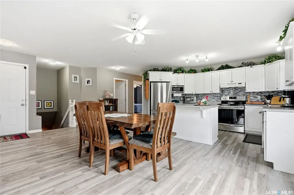 206 Ross Avenue Dalmeny SK S0K 1E0