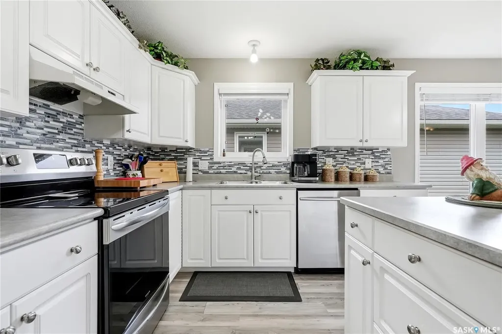 206 Ross Avenue Dalmeny SK S0K 1E0