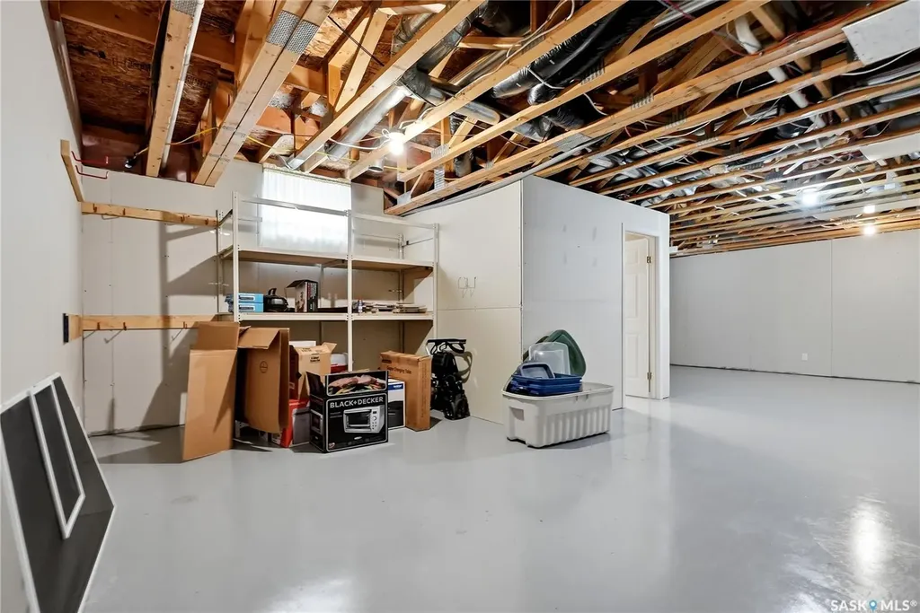 206 Ross Avenue Dalmeny SK S0K 1E0