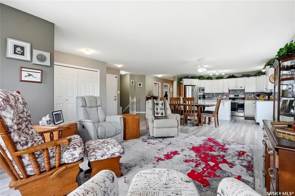 206 Ross Avenue Dalmeny SK S0K 1E0