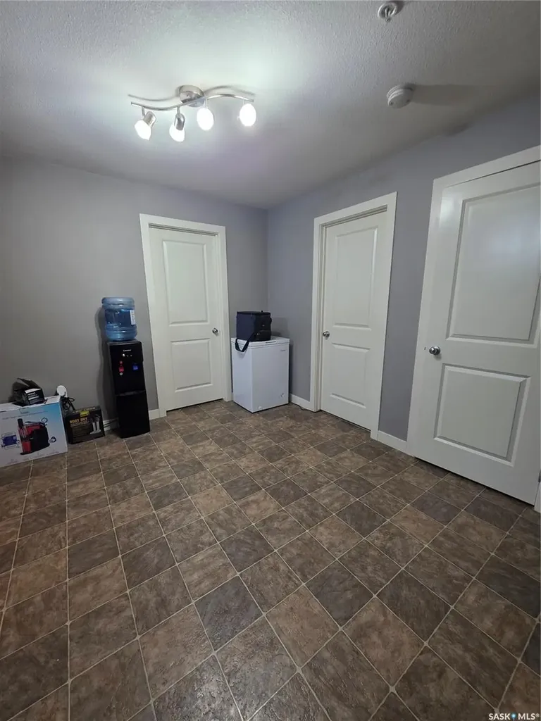308 Petterson Drive Estevan SK S4A 2B8