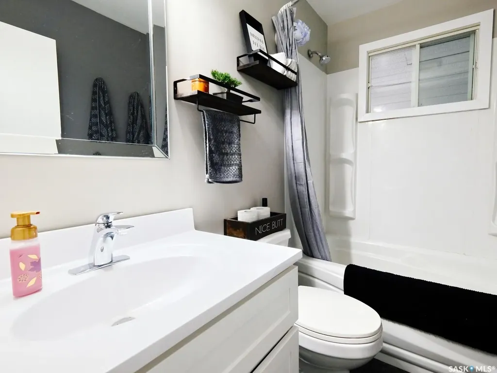 302 7th Street E Rosetown SK S0L 2V0