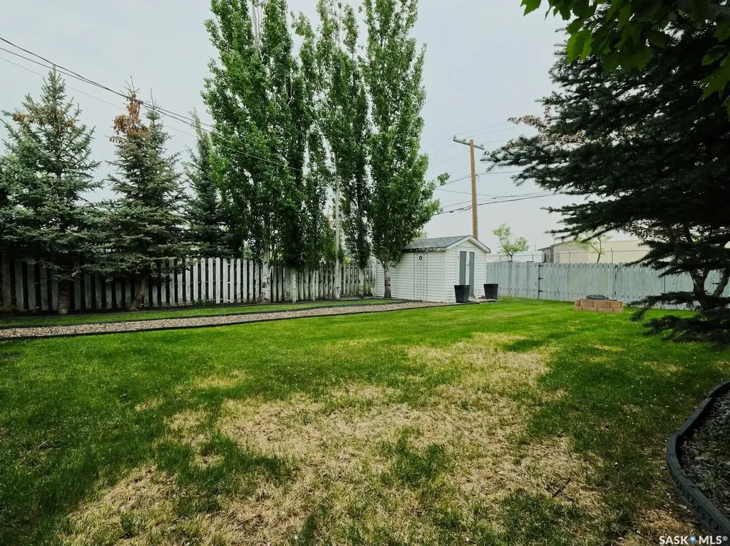 302 7th Street E Rosetown SK S0L 2V0