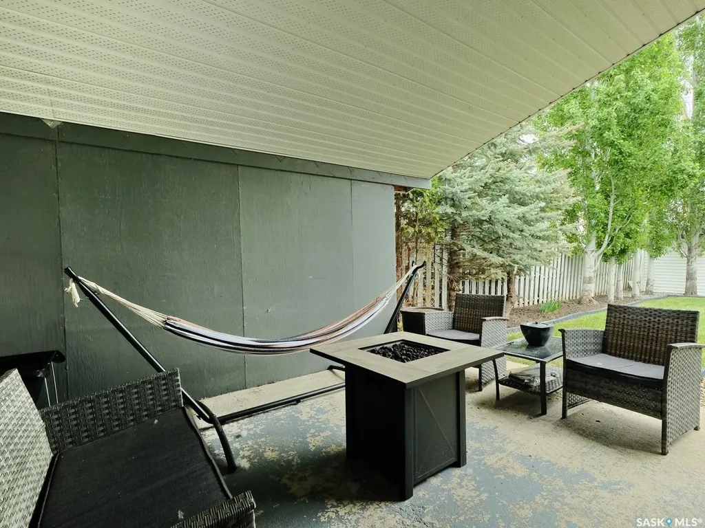 302 7th Street E Rosetown SK S0L 2V0