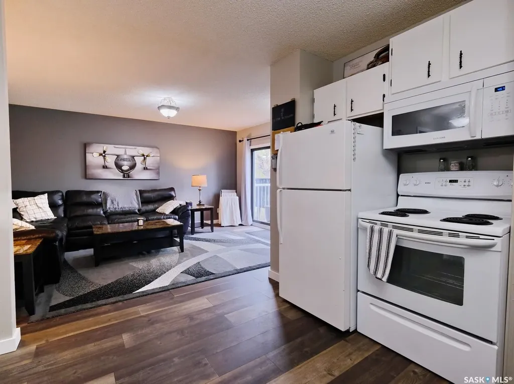 302 7th Street E Rosetown SK S0L 2V0