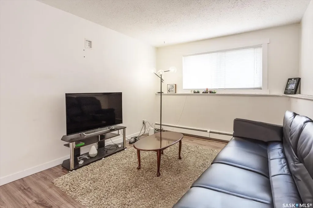 1013 Lansdowne Avenue Saskatoon SK S7H 2C2