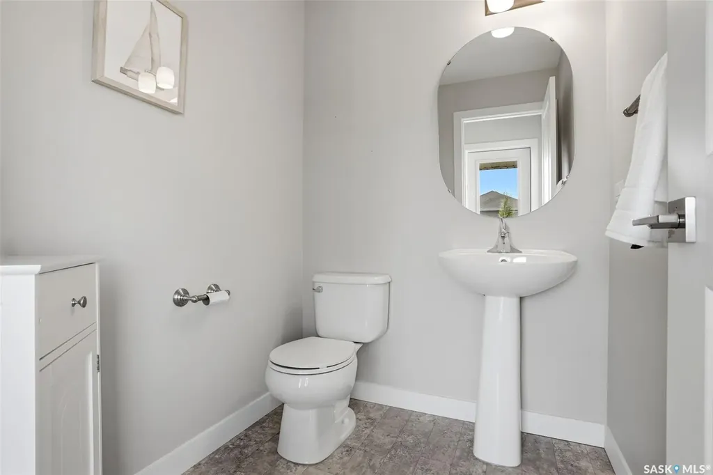 4077 Delhaye Way Regina SK S4W 0N3