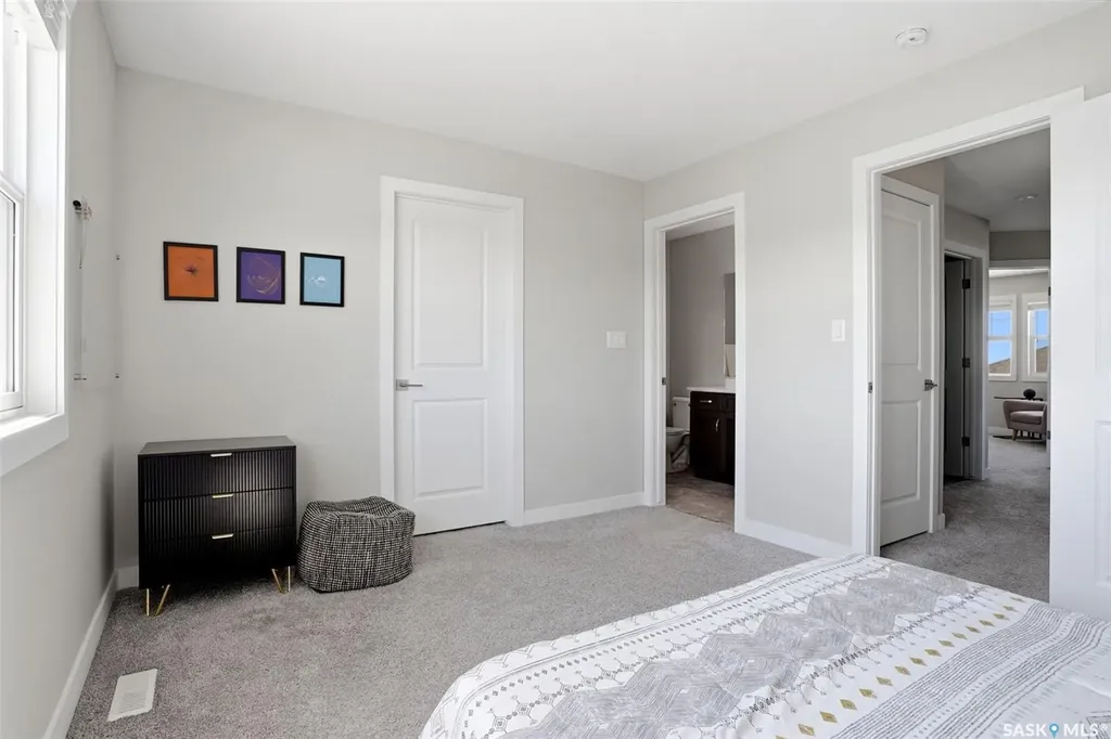 4077 Delhaye Way Regina SK S4W 0N3