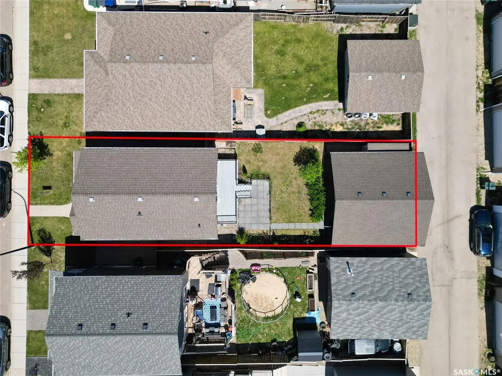 242 Geary Crescent Saskatoon SK S7R 0E6