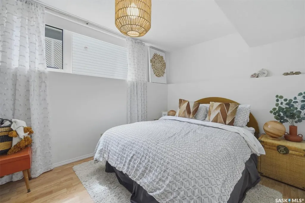 52 Potter Crescent Saskatoon SK S7H 3L3