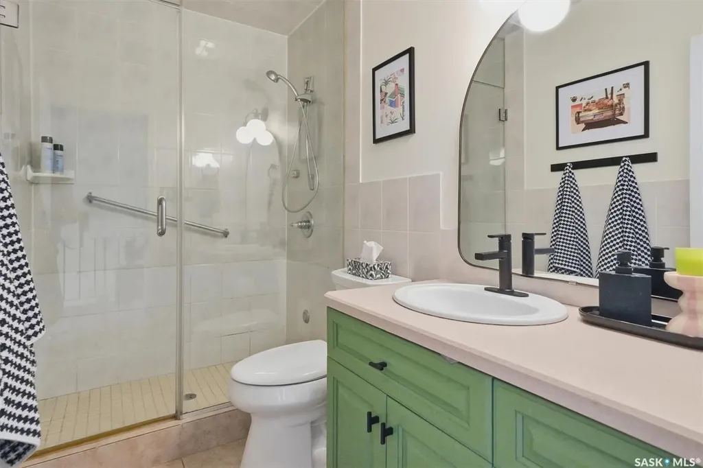 52 Potter Crescent Saskatoon SK S7H 3L3