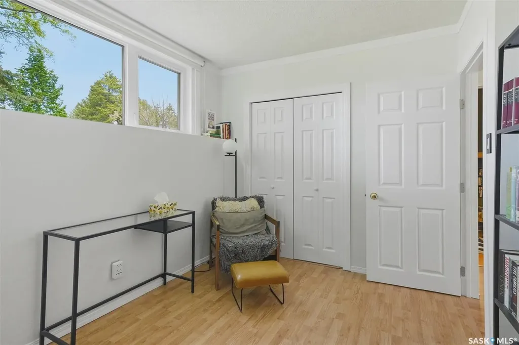 52 Potter Crescent Saskatoon SK S7H 3L3