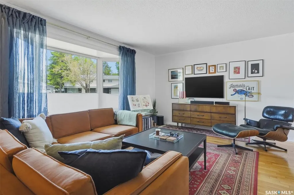 52 Potter Crescent Saskatoon SK S7H 3L3