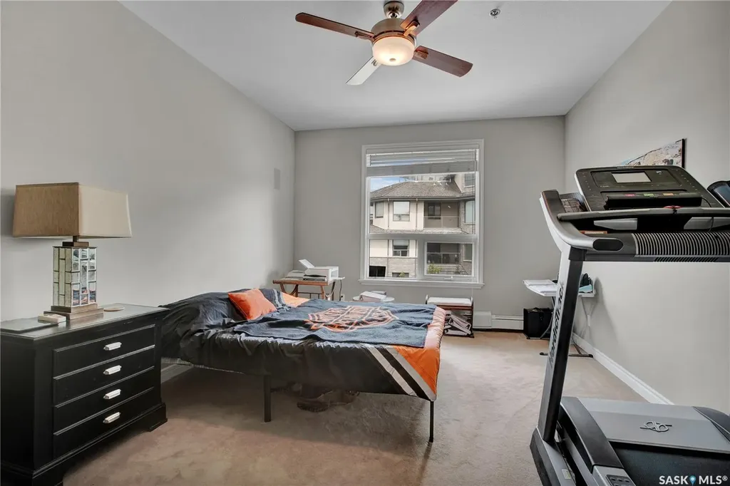 619 Saskatchewan Crescent W Saskatoon SK S7M 0A5