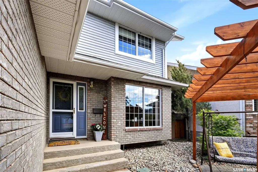 1358 Lapchuk Crescent N Regina SK S4X 4L4