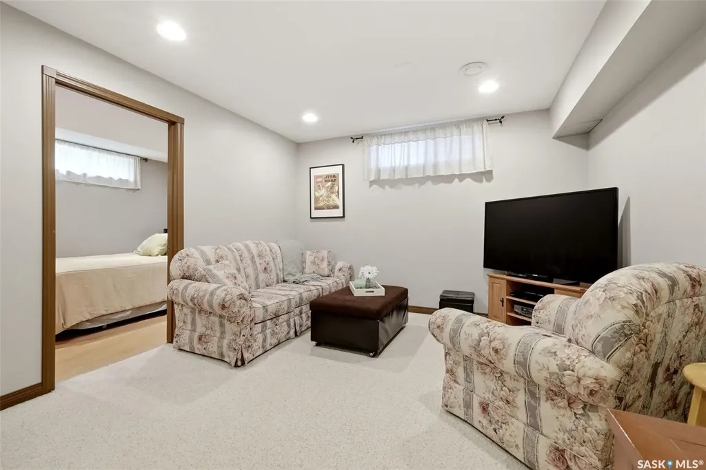 1358 Lapchuk Crescent N Regina SK S4X 4L4