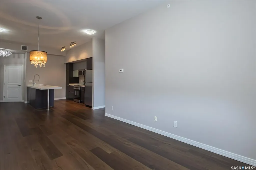 225 Maningas Bend Saskatoon SK S7W 0L4