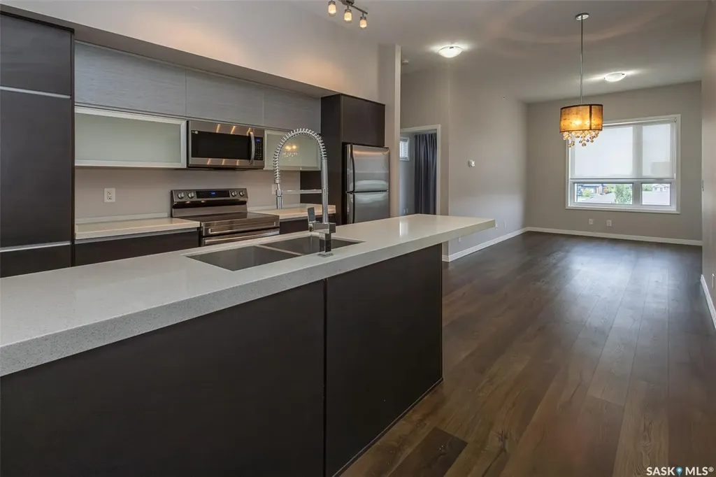 225 Maningas Bend Saskatoon SK S7W 0L4