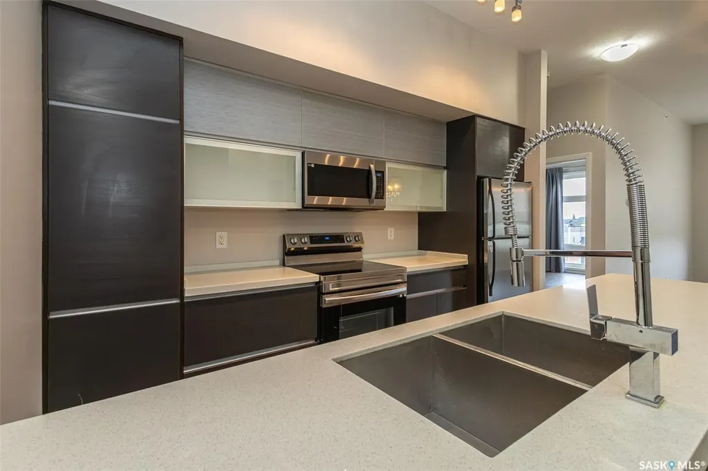 225 Maningas Bend Saskatoon SK S7W 0L4