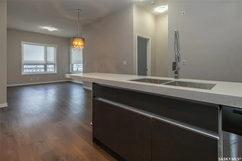 225 Maningas Bend Saskatoon SK S7W 0L4