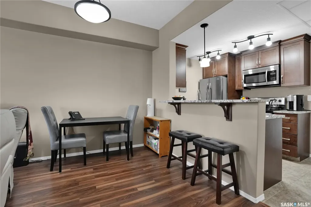 1220 Blackfoot Drive Regina SK S4S 6T2