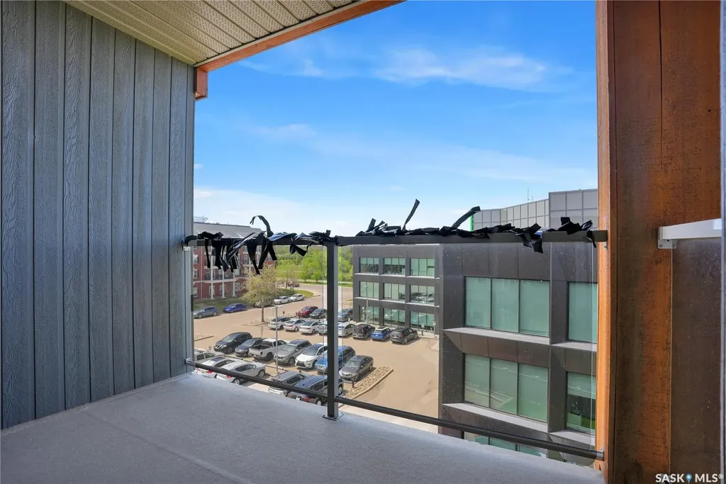 1220 Blackfoot Drive Regina SK S4S 6T2