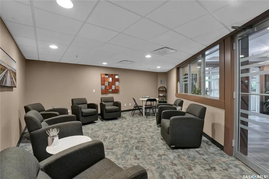 1220 Blackfoot Drive Regina SK S4S 6T2