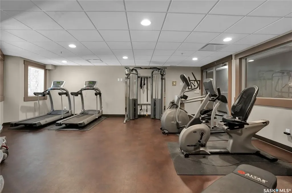 1220 Blackfoot Drive Regina SK S4S 6T2