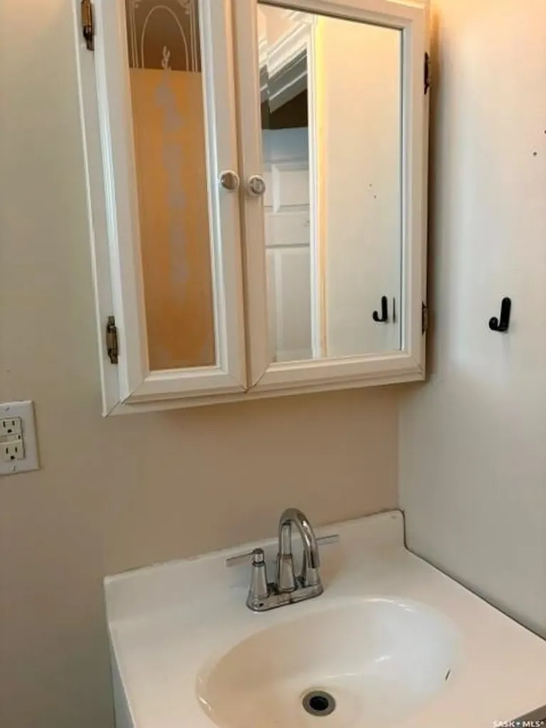 2047 Retallack Street Regina SK S4T 2K3