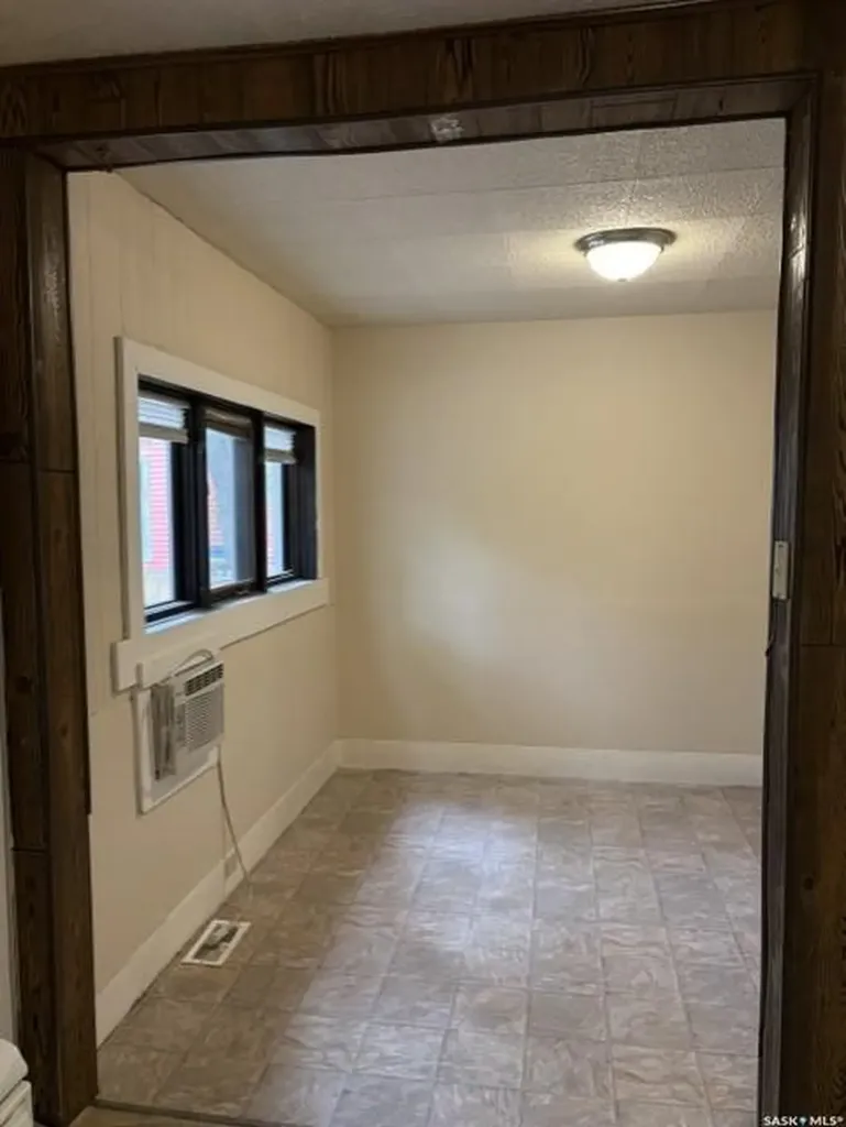 2047 Retallack Street Regina SK S4T 2K3