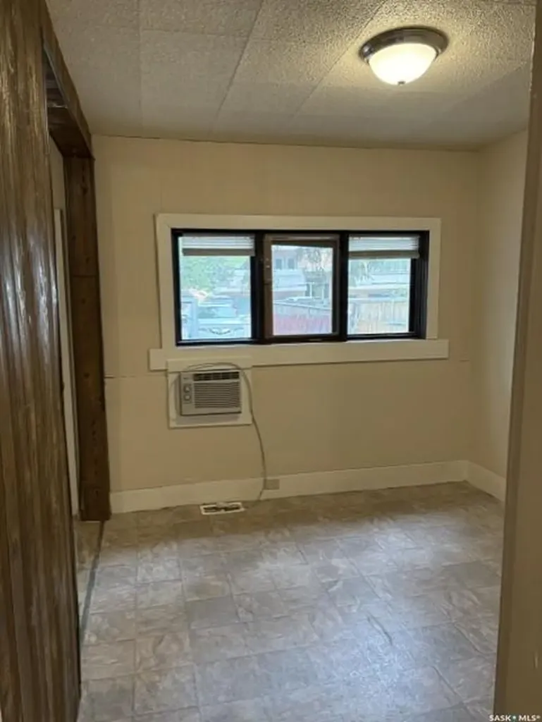 2047 Retallack Street Regina SK S4T 2K3