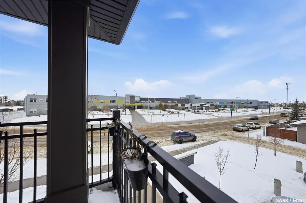 1120 Hampton Circle Saskatoon SK S7R 0L9