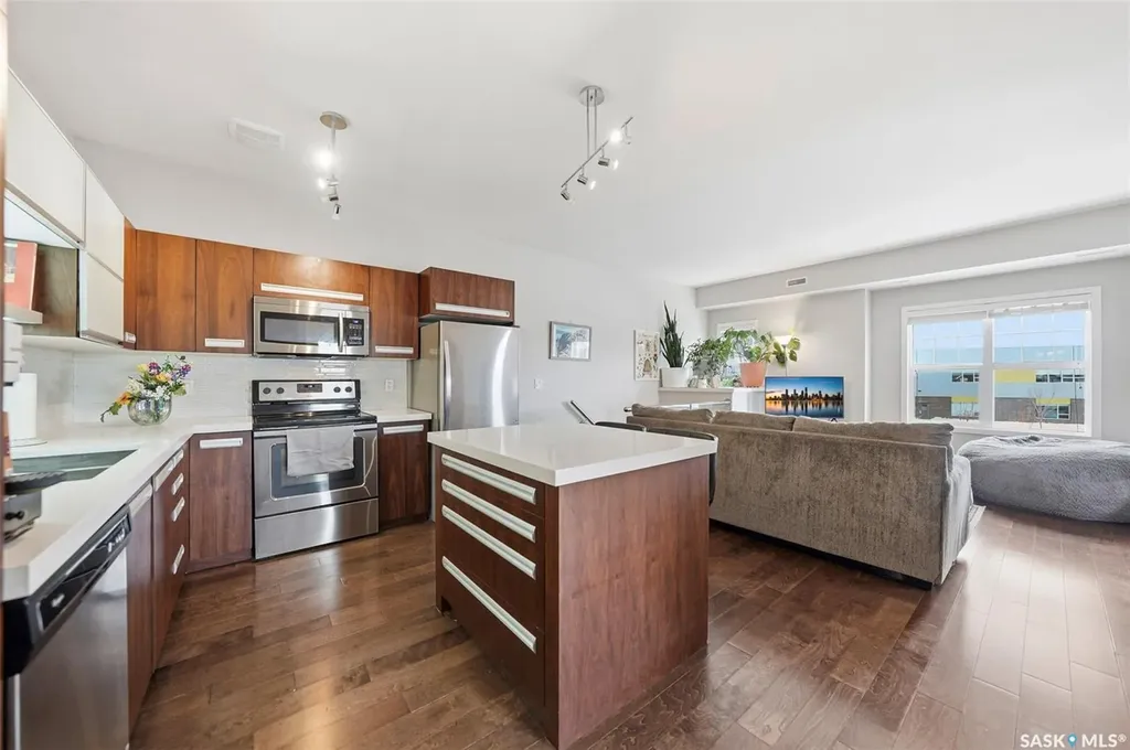1120 Hampton Circle Saskatoon SK S7R 0L9
