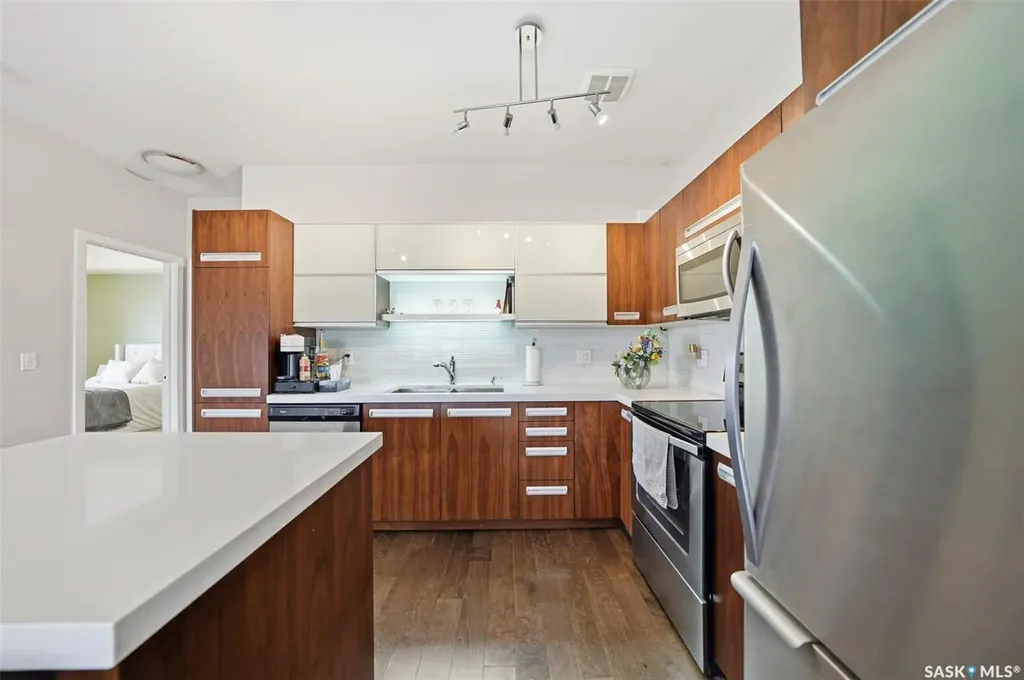1120 Hampton Circle Saskatoon SK S7R 0L9