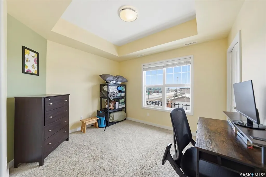 1120 Hampton Circle Saskatoon SK S7R 0L9