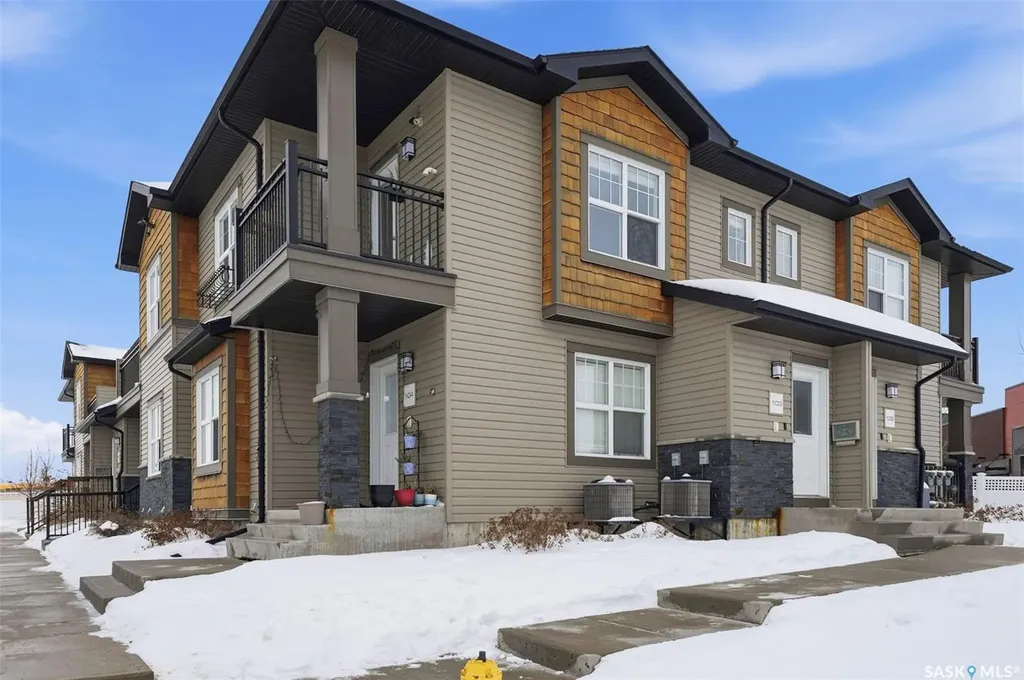 1120 Hampton Circle Saskatoon SK S7R 0L9