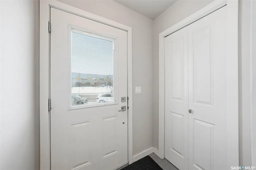 1120 Hampton Circle Saskatoon SK S7R 0L9