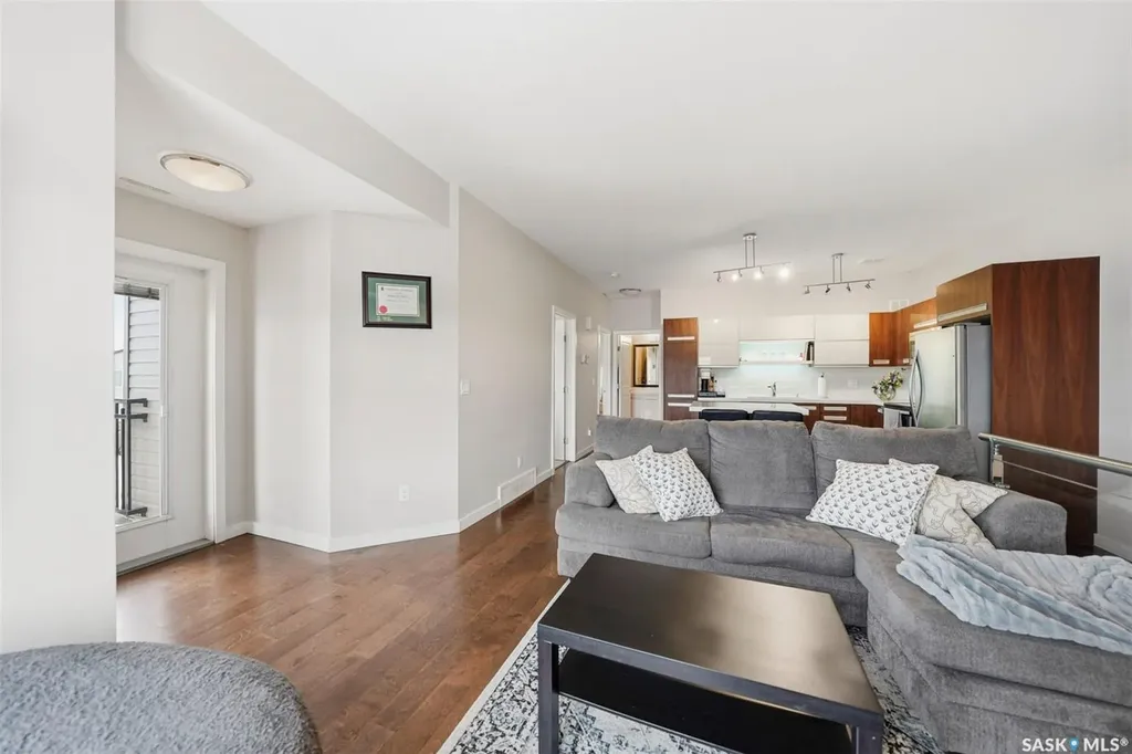 1120 Hampton Circle Saskatoon SK S7R 0L9