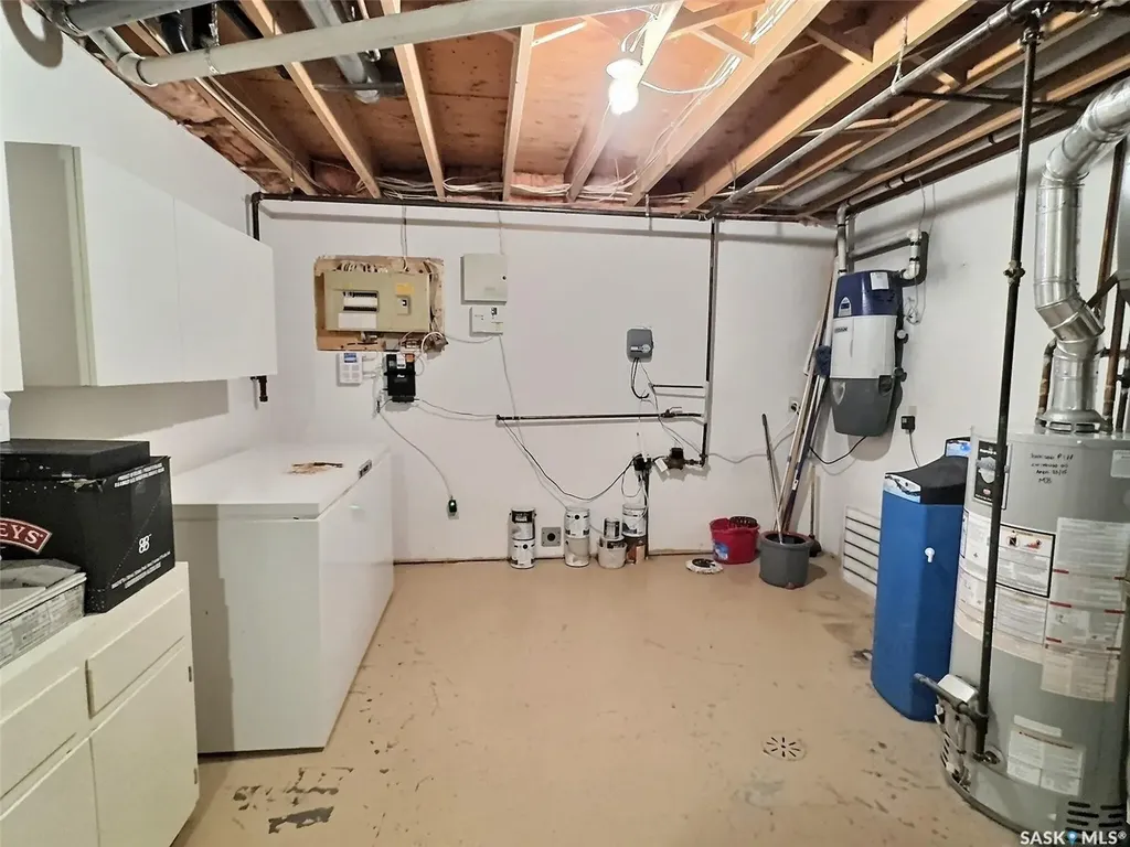 322 Spruce Drive Estevan SK S4A 2G1