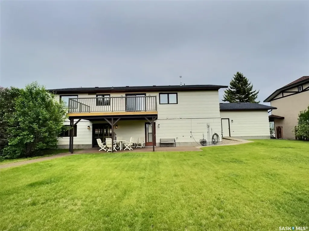322 Spruce Drive Estevan SK S4A 2G1