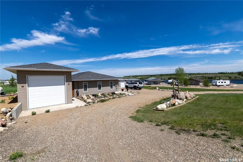 11 Sunrise Boulevard Craik Rm No. 222 SK S0G 0V0
