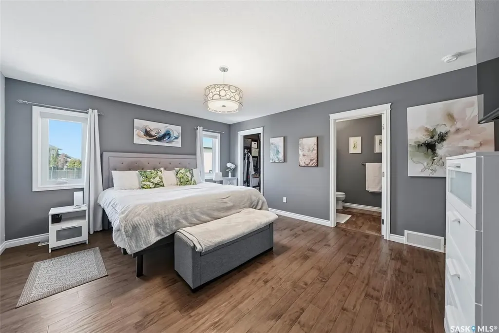 711 Sutter Crescent Saskatoon SK S7T 0R4
