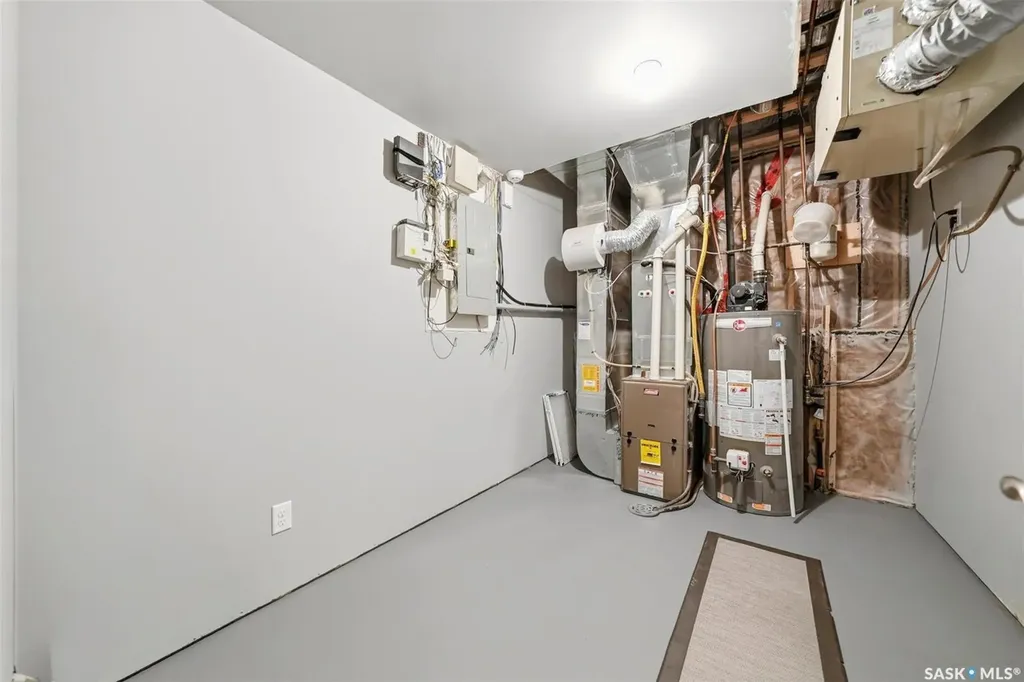711 Sutter Crescent Saskatoon SK S7T 0R4
