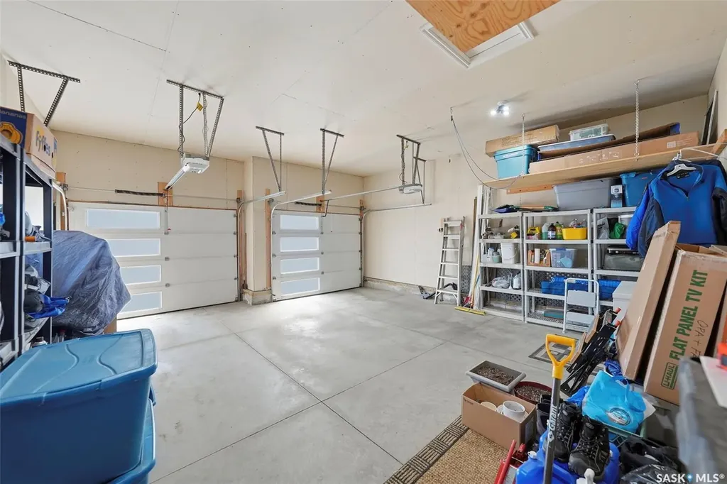711 Sutter Crescent Saskatoon SK S7T 0R4