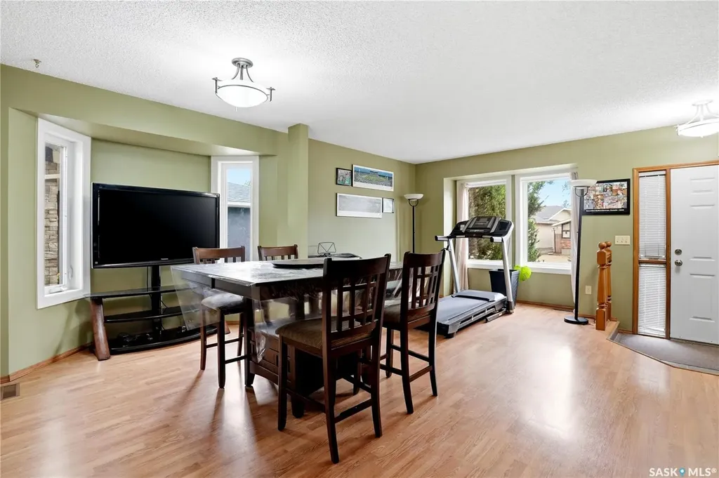2646 Crocus Drive E Regina SK S4V 1T2