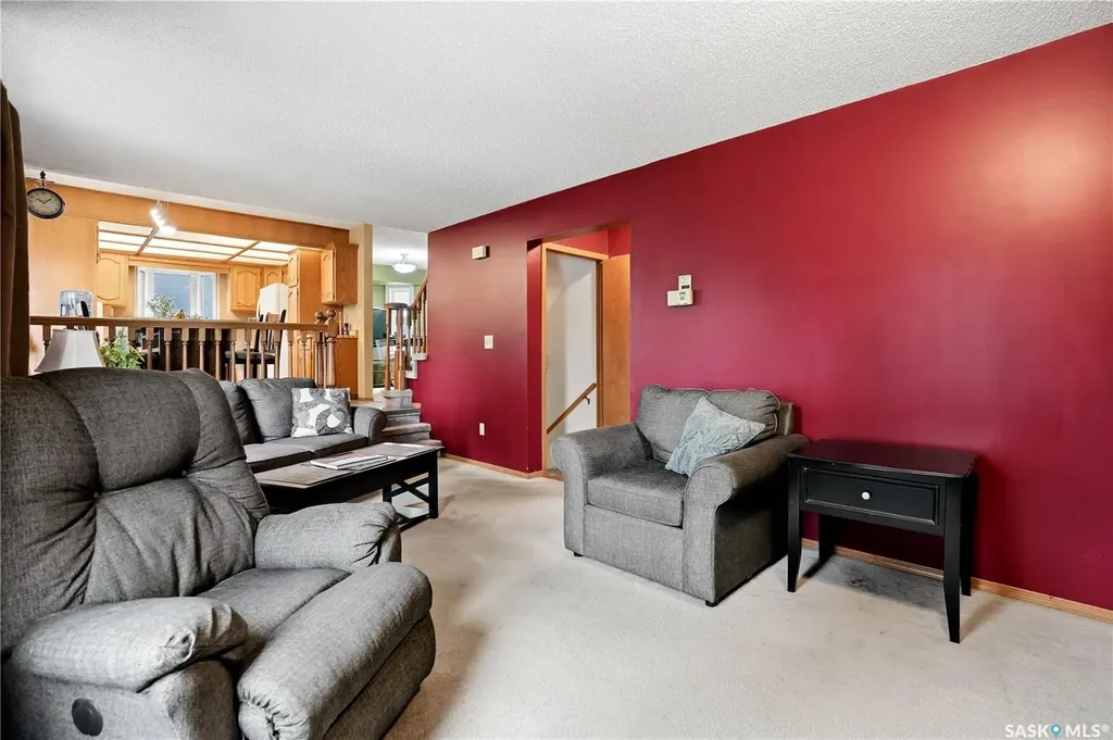 2646 Crocus Drive E Regina SK S4V 1T2