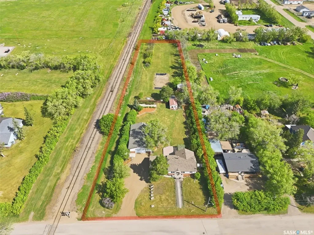 503 3rd Street Dundurn SK S0K 1K0